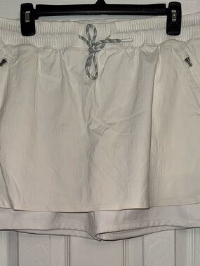 Athleta Trekkie size 16 Skort